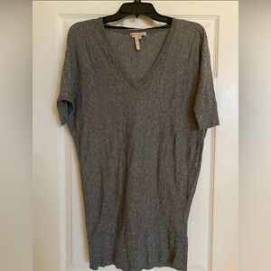 BCBG Charcoal Gray V-Neck Knit Tunic Top Sz XS